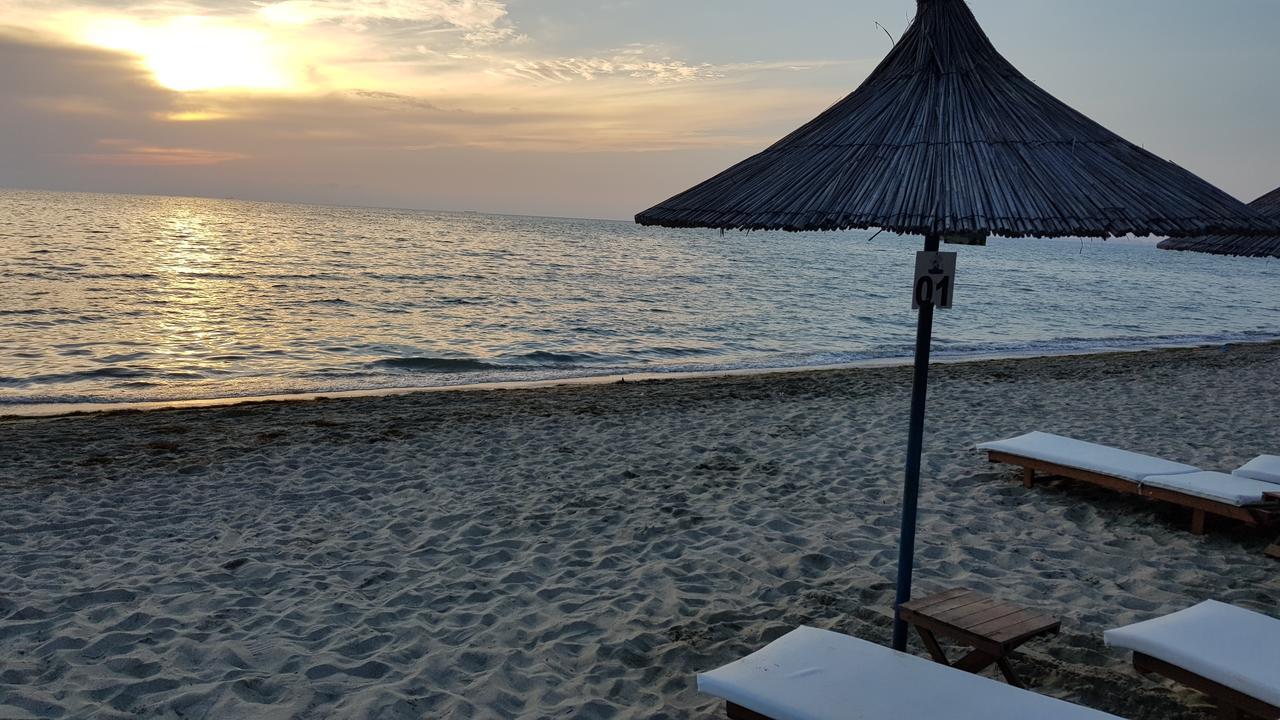 Risus Hotel Голем Экстерьер фото